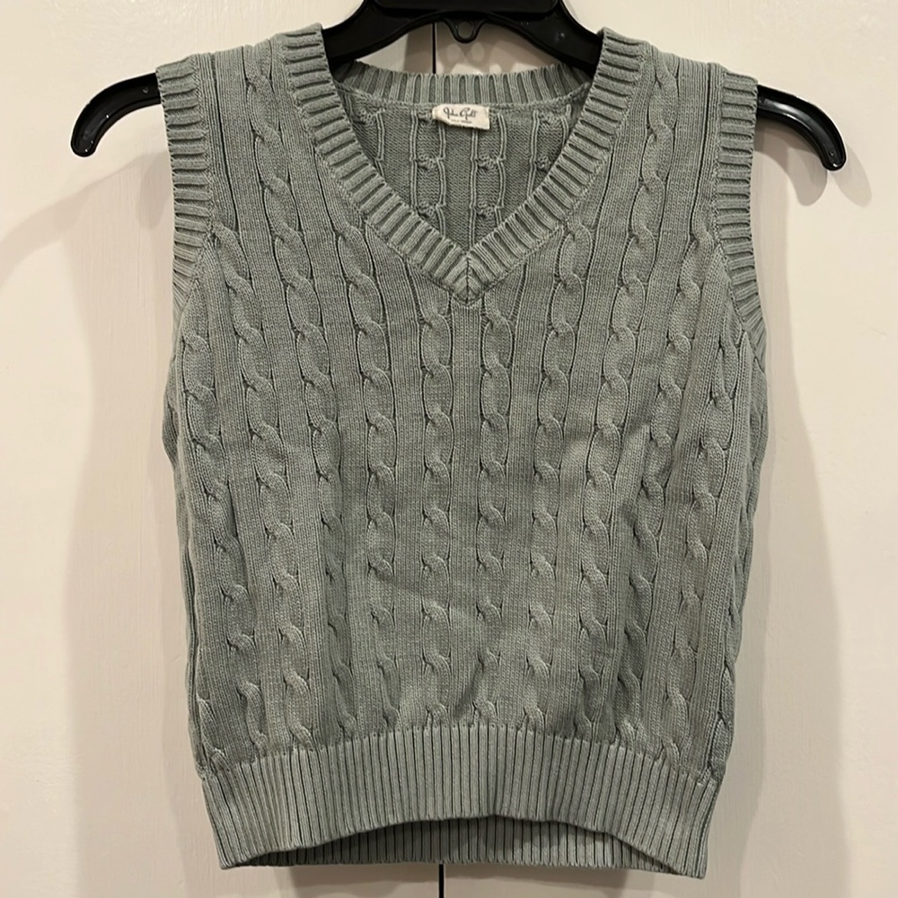 Brandy Melville Light Green Knit Sweater Vest